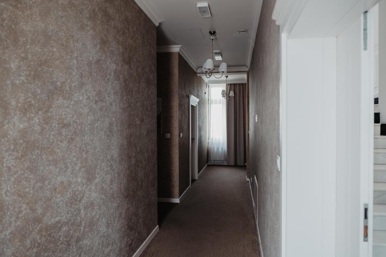 Palac Lacon Kazimierza Wielka Extérieur photo