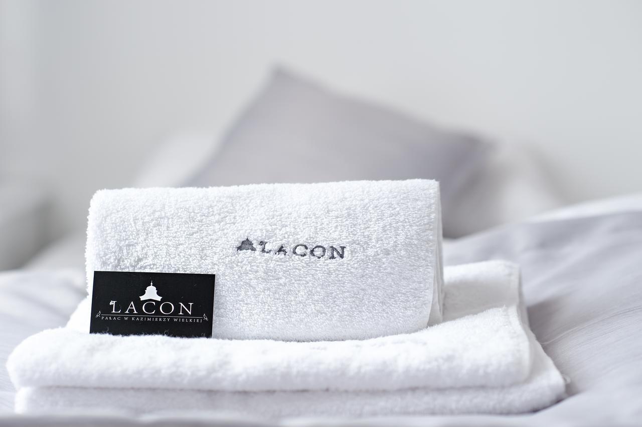 Palac Lacon Kazimierza Wielka Chambre photo