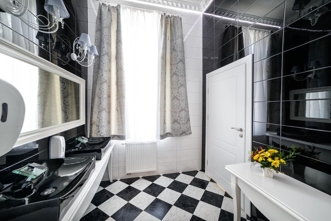 Palac Lacon Kazimierza Wielka Extérieur photo